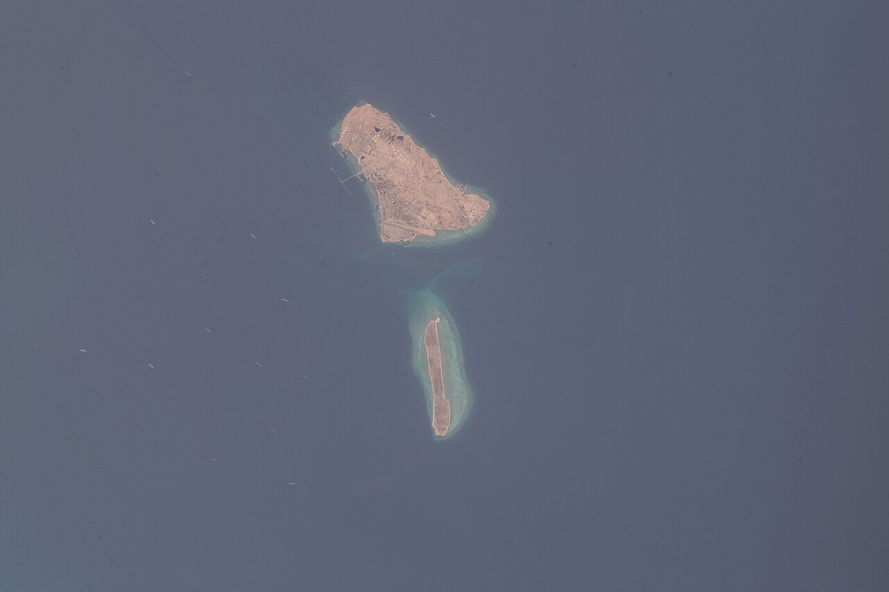 US Strikes Kharg Island